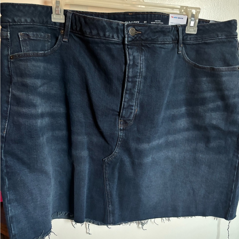Old navy new size 24 jean skirt